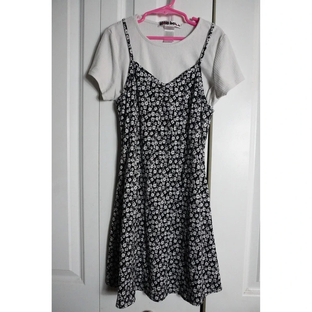Ollie Belle Dress Size 12 90s Aesthetic Floral Cami White Tee Black